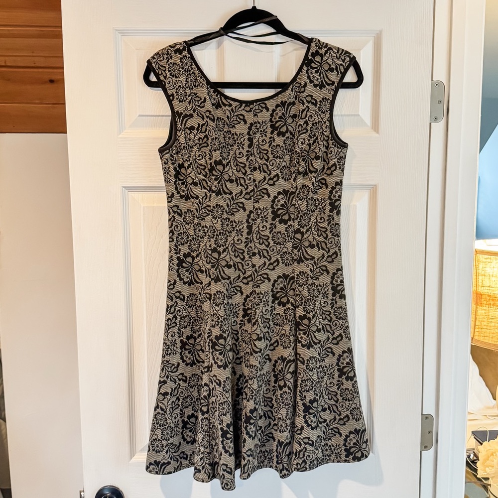 Maggy London Black and Cream Patterned Mini Dress